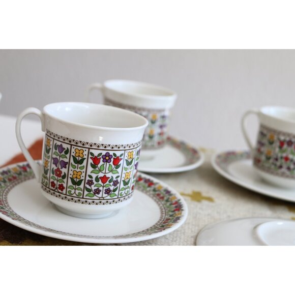 1980's 8 Piece Vintage Royal Doulton England "Fireglow" Tea Cups & Saucers 80's - Picture 6 of 8